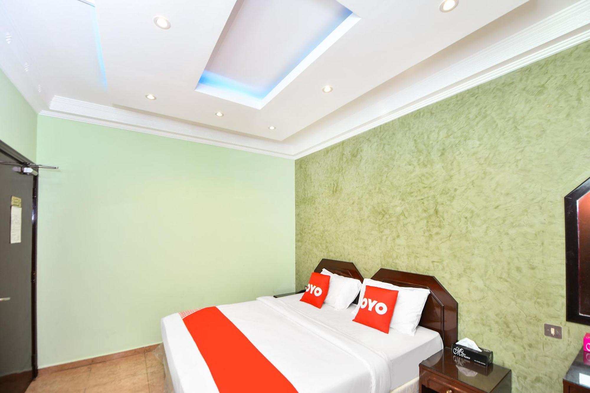 Oyo 137 Marina Hotel مسقط المظهر الخارجي الصورة