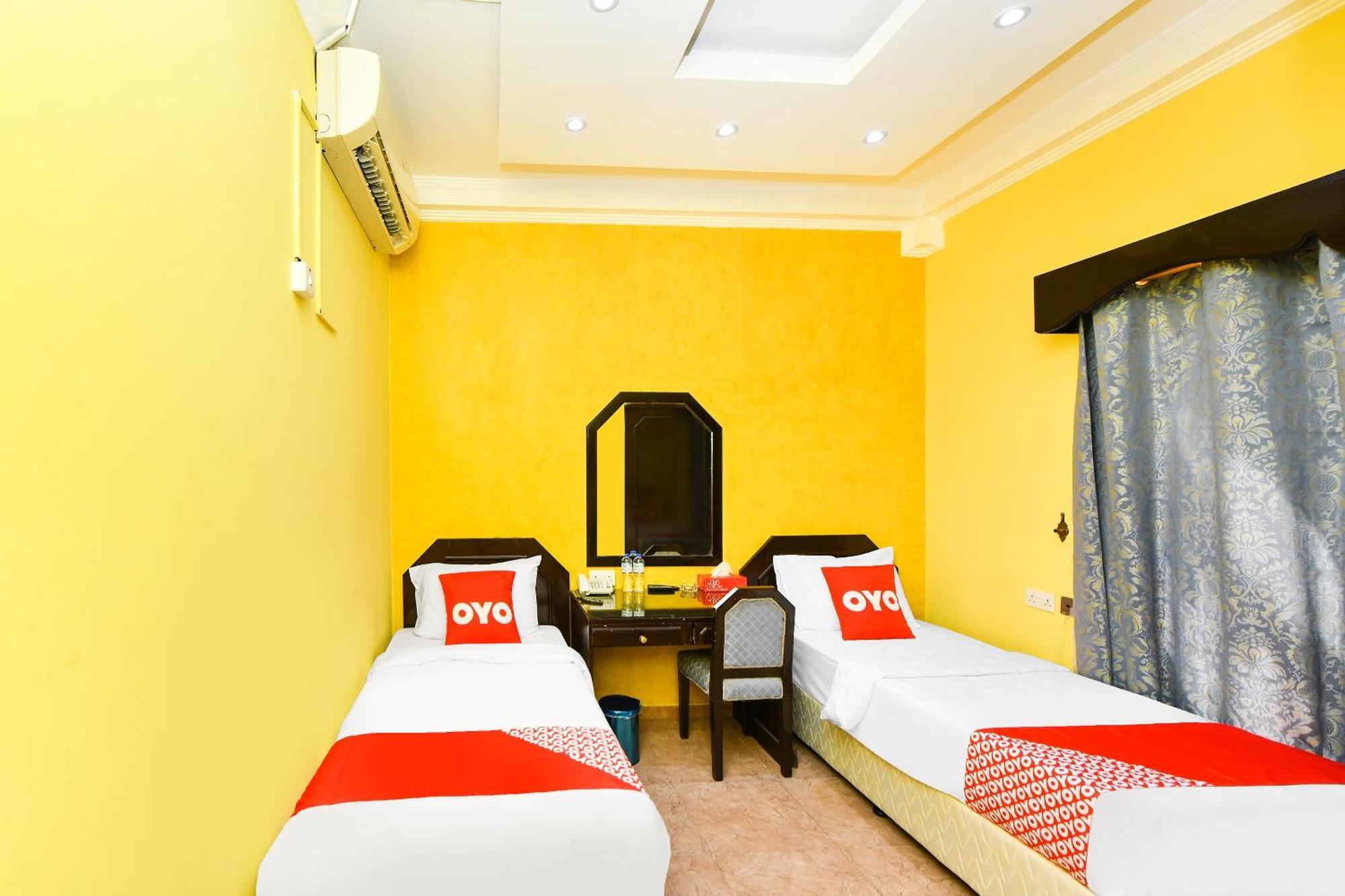 Oyo 137 Marina Hotel مسقط المظهر الخارجي الصورة