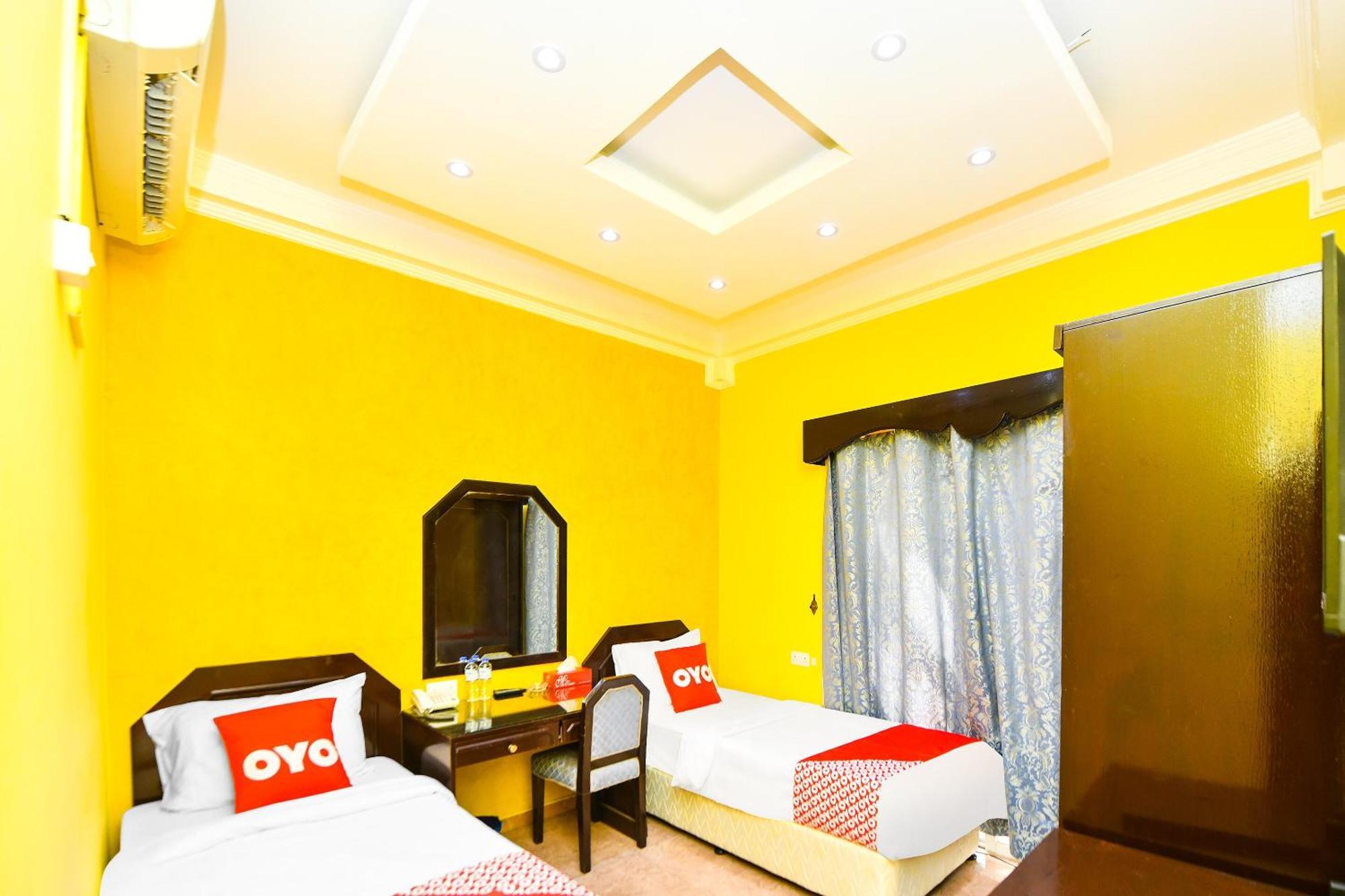 Oyo 137 Marina Hotel مسقط المظهر الخارجي الصورة